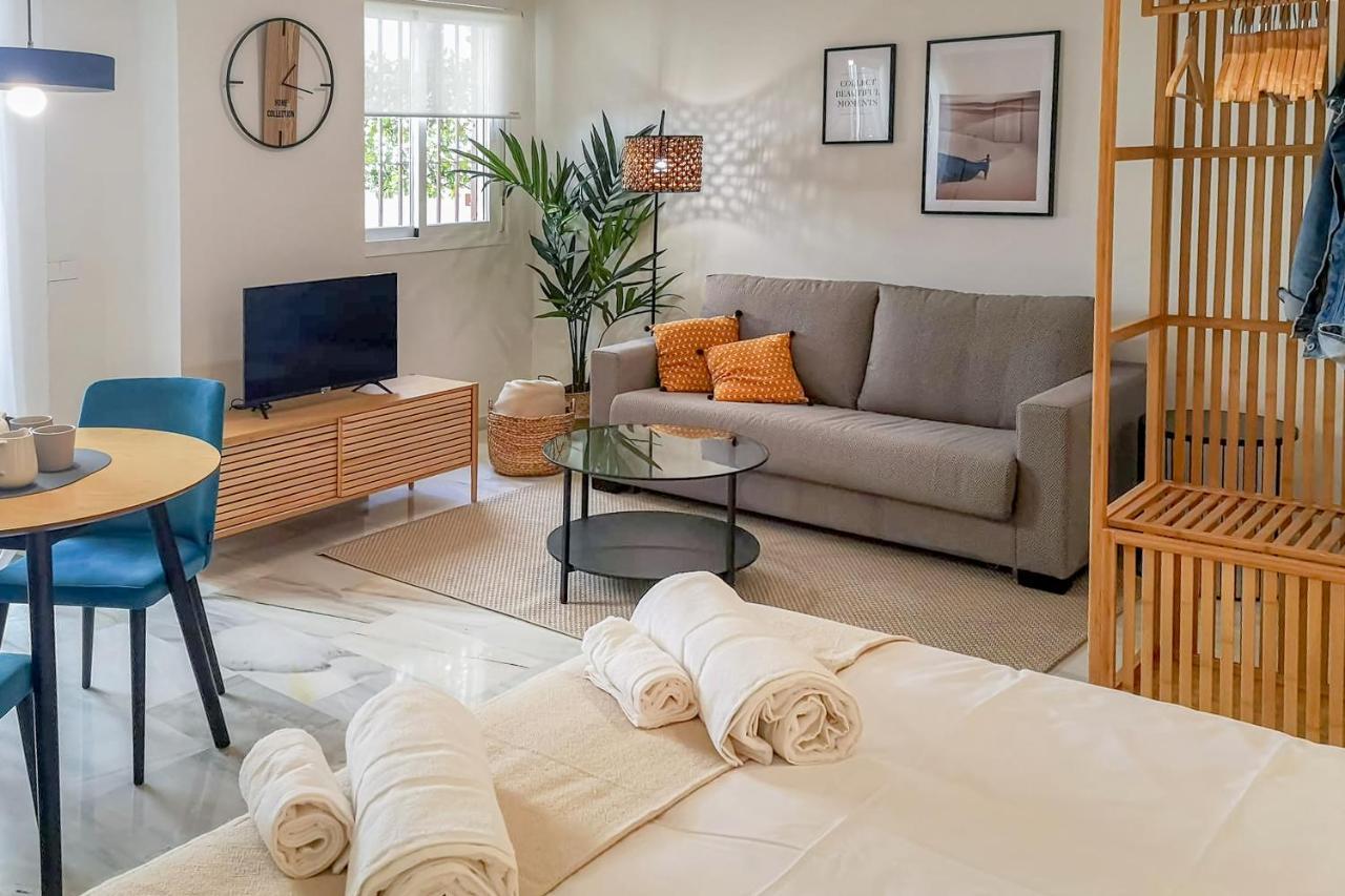 Teatro Suites Malaga Playa Ngoại thất bức ảnh