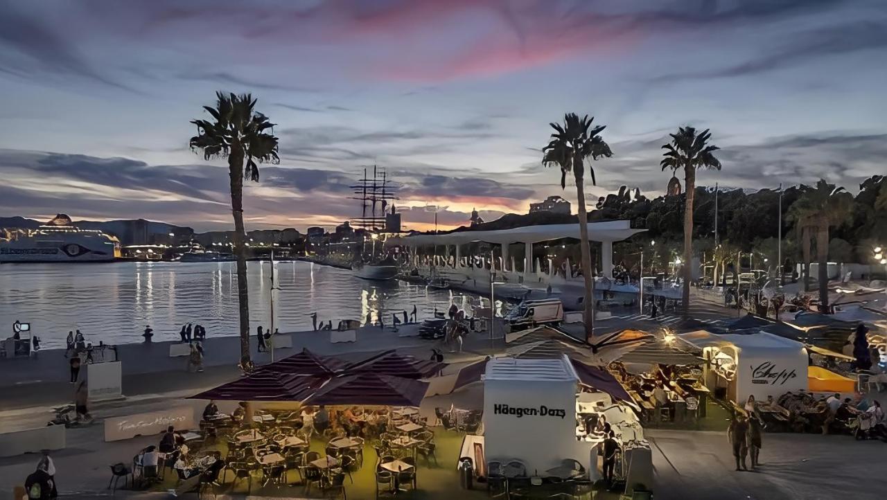 Teatro Suites Malaga Playa Ngoại thất bức ảnh